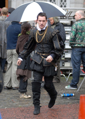 Jonathan Rhys-Meyers pic #637182